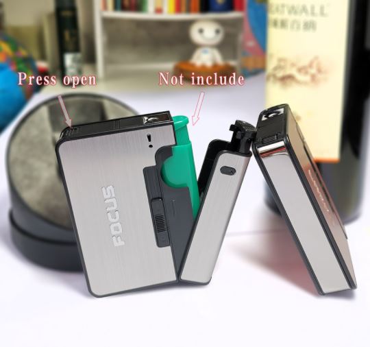 Automatiskt Cigarettfodral med Tändare 4