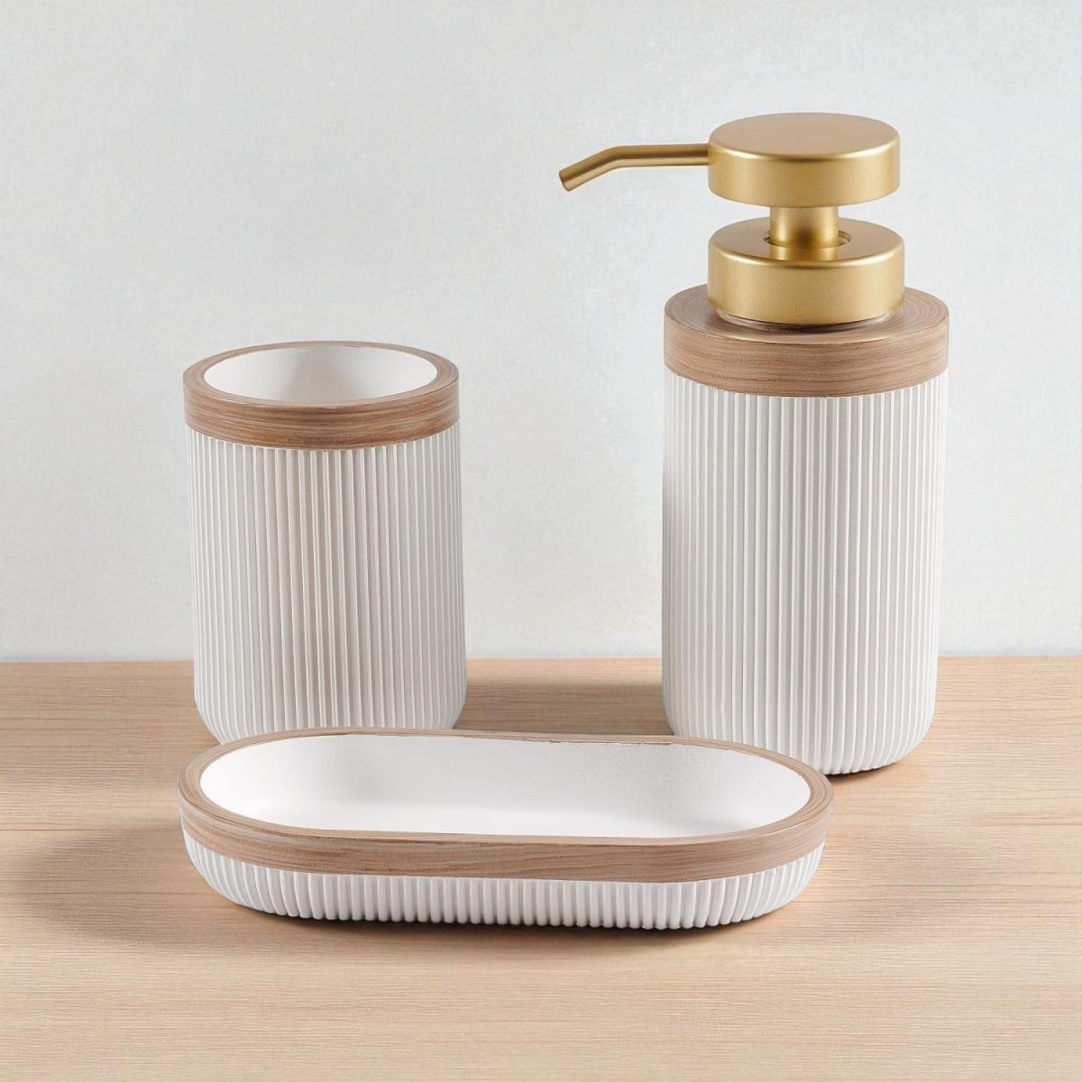 Badrumsset med Dispenser och Hållare för Modern Inredning 1