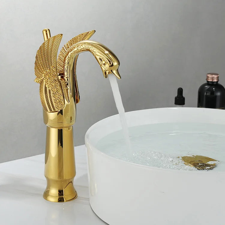 Basin Kran med Enkelhandtag i Guld 9