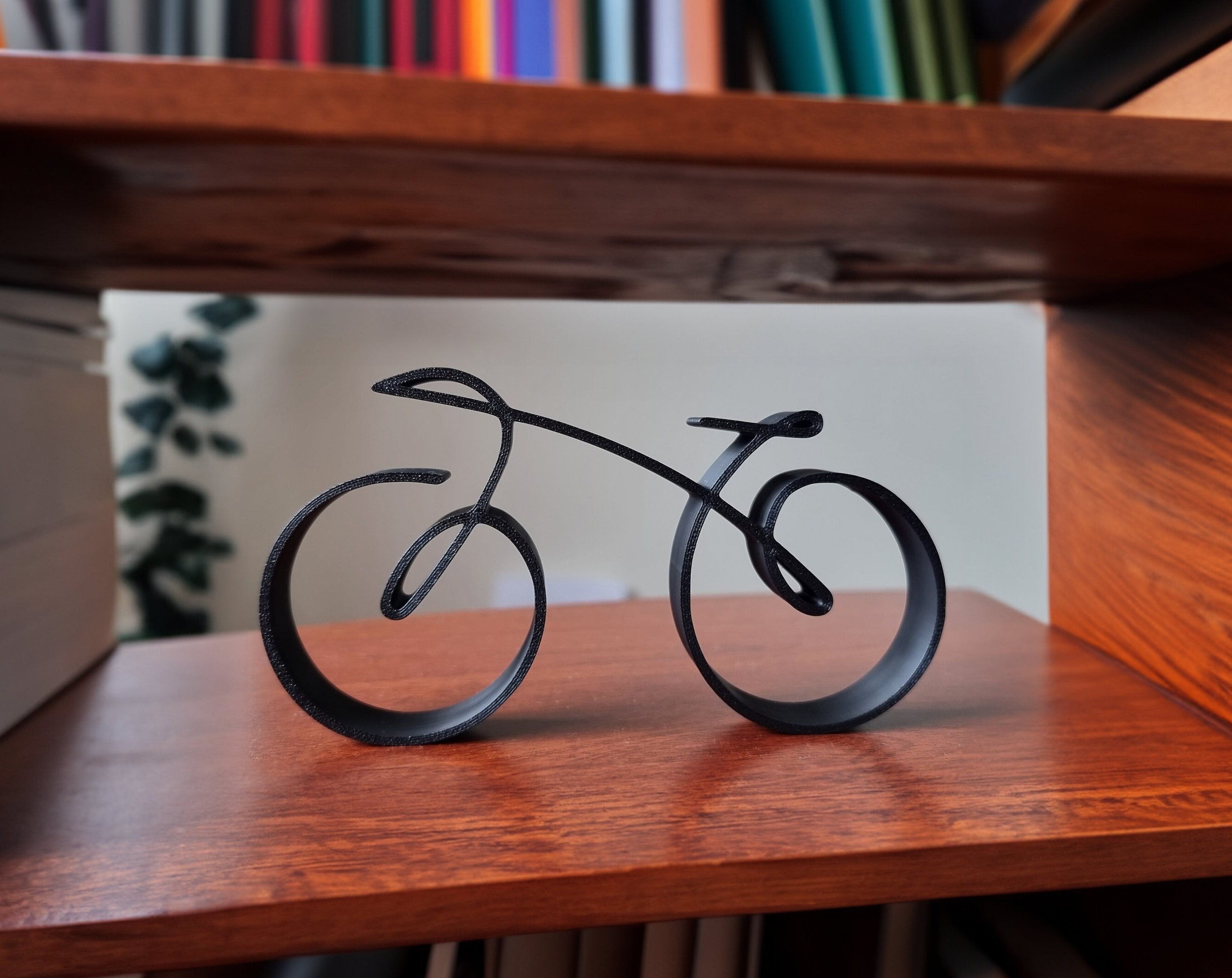 Cykelskulptur i Trådramstil Minimalistisk Design 0