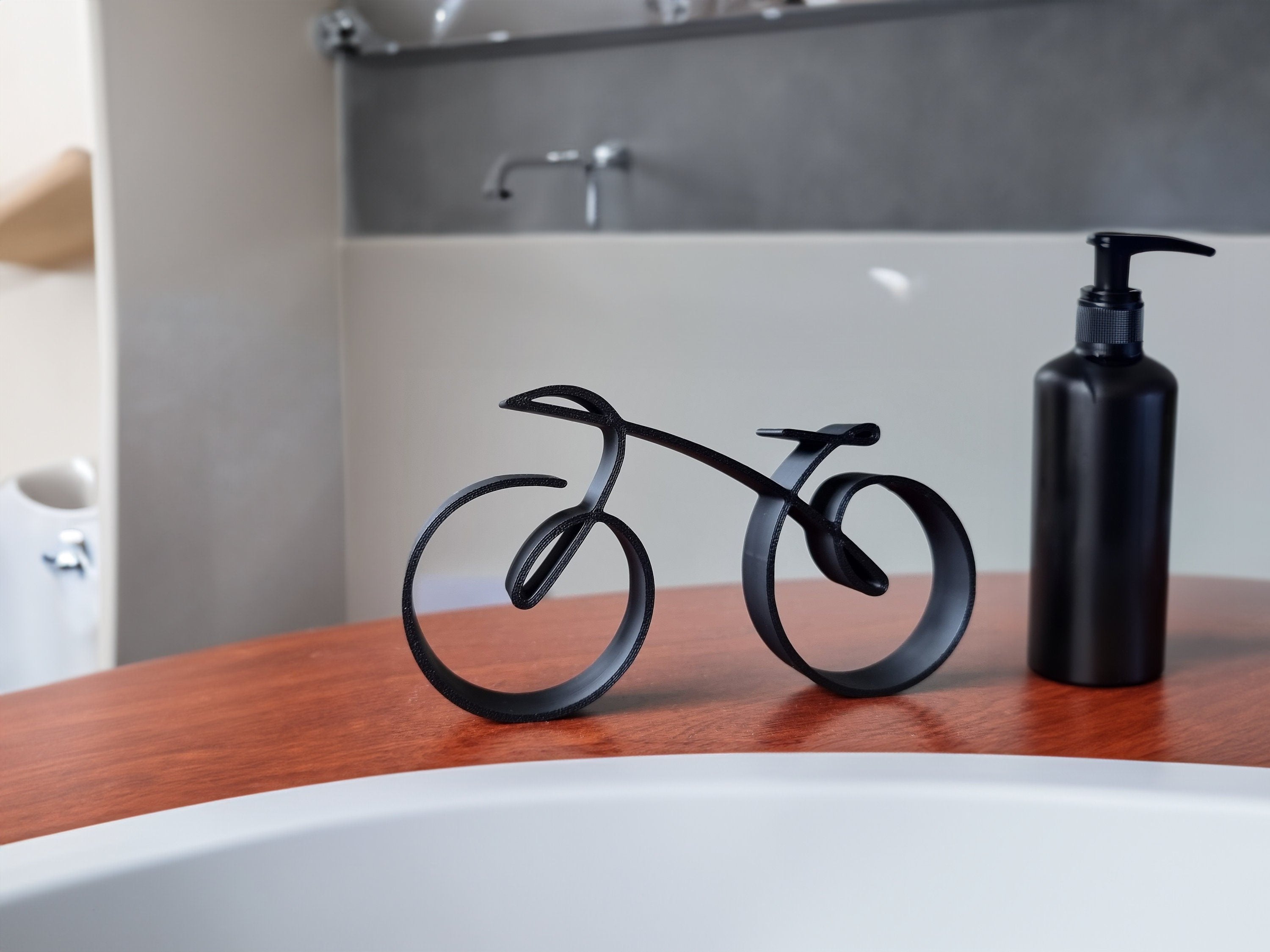 Cykelskulptur i Trådramstil Minimalistisk Design 1