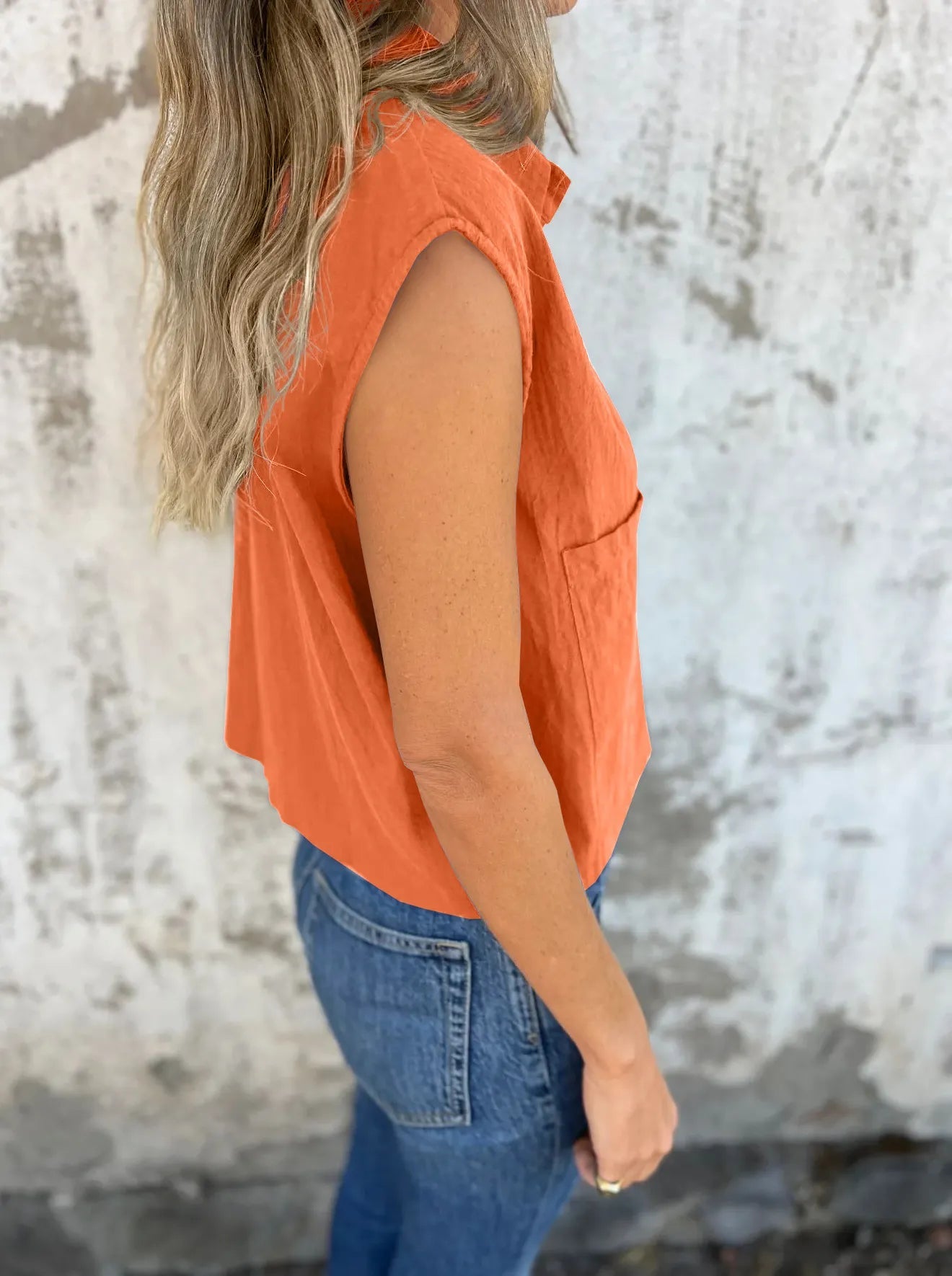 Dam T-shirt med knappar och korta ärmar i linne 2