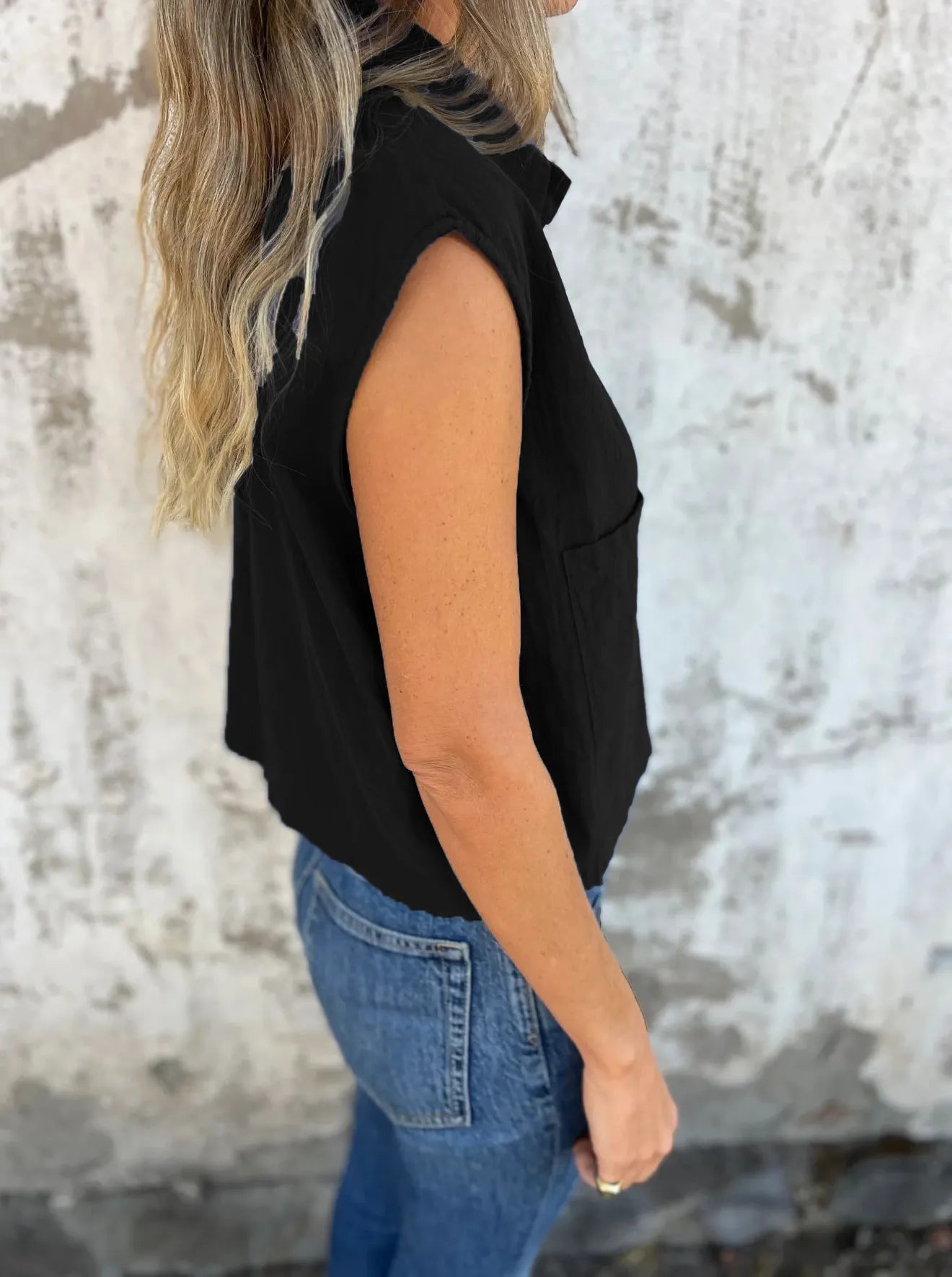 Dam T-shirt med knappar och korta ärmar i linne 8