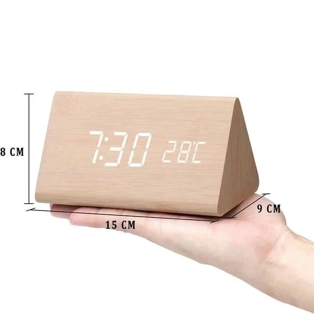 Digital Väckarklocka Med Ljus och Temperaturdisplay i Trälook 4
