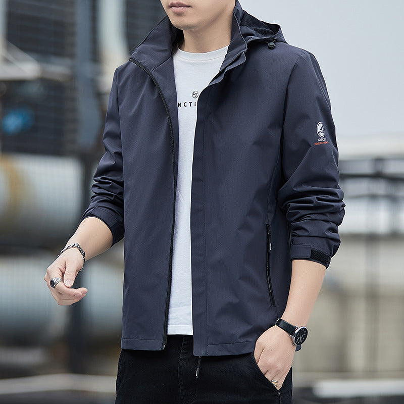 Herrjacka i Vindskyddande Design med Avtagbar Huva 1