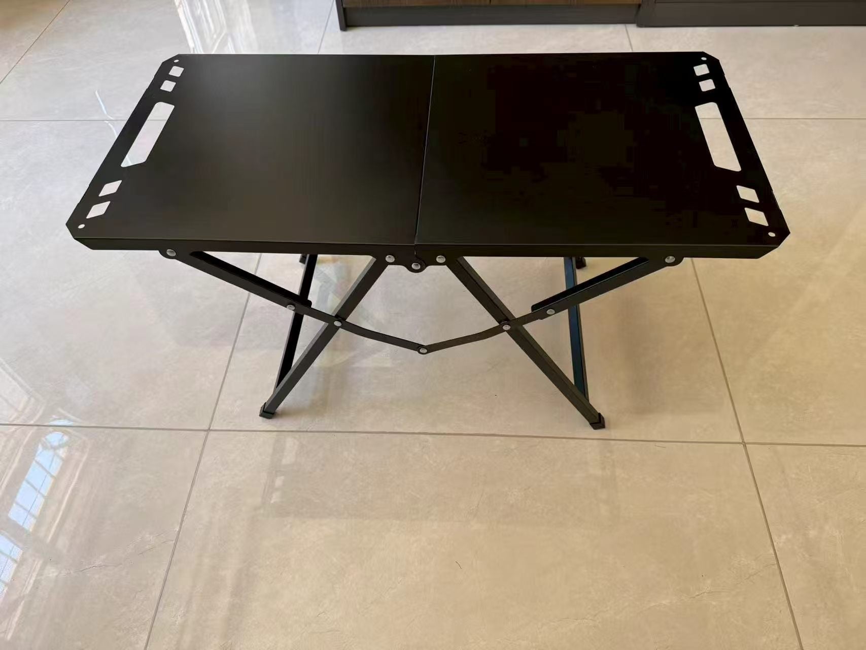 Hopfällbart Bord Multifunktionellt För Inomhus Och Utomhusbruk 0