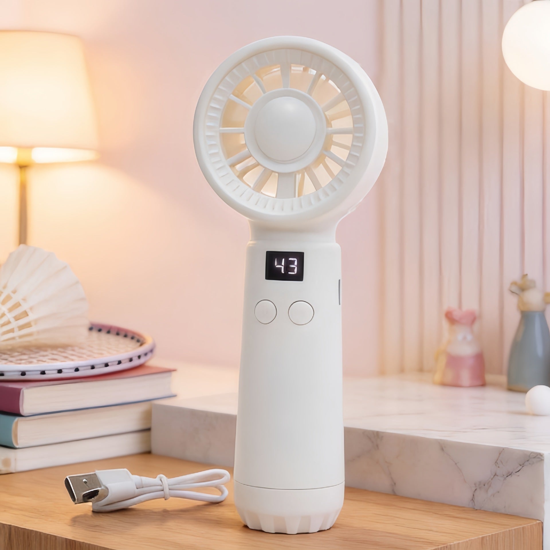 Kvinnors Bärbar USB-Fläkt med Temperaturdisplay och Fyra Hastighetsnivåer 7