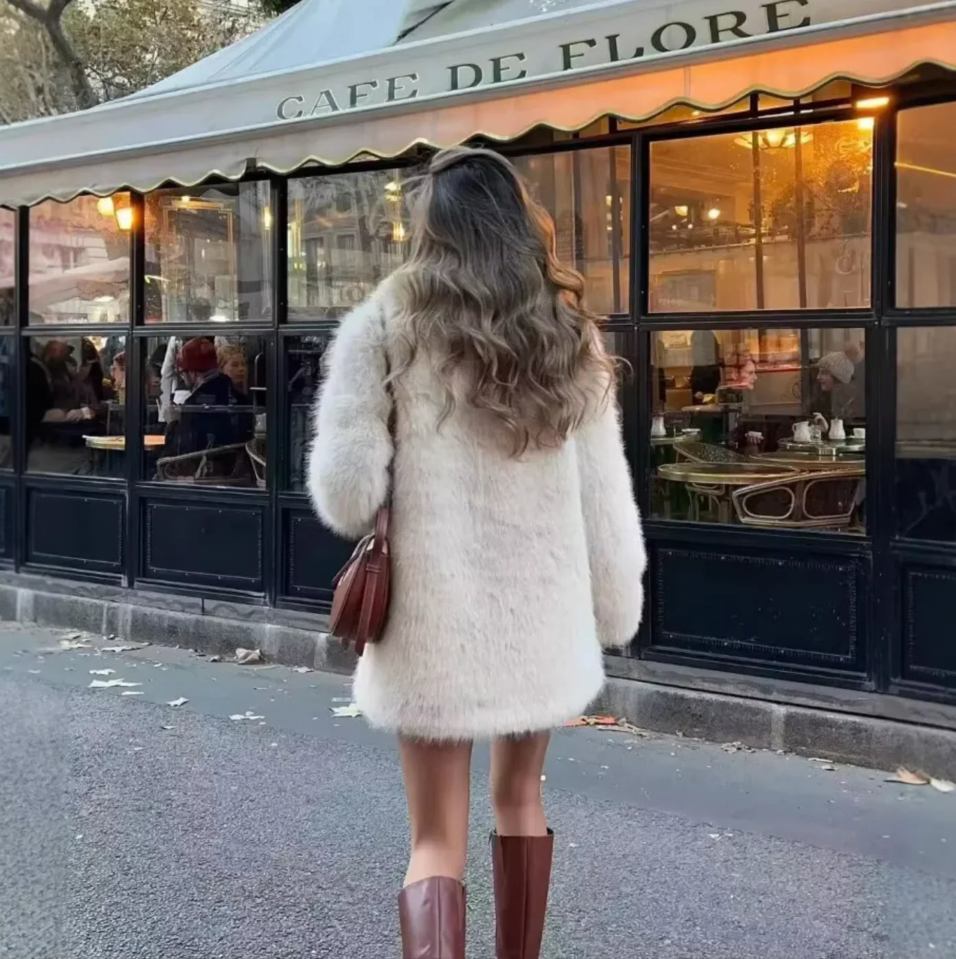 Kvinnors Fuskpälsjacka Chic 4