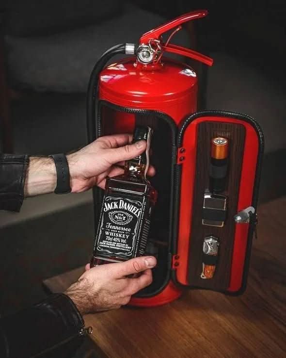 Minibar i Brandsläckardesign Diskret och Stilig 1