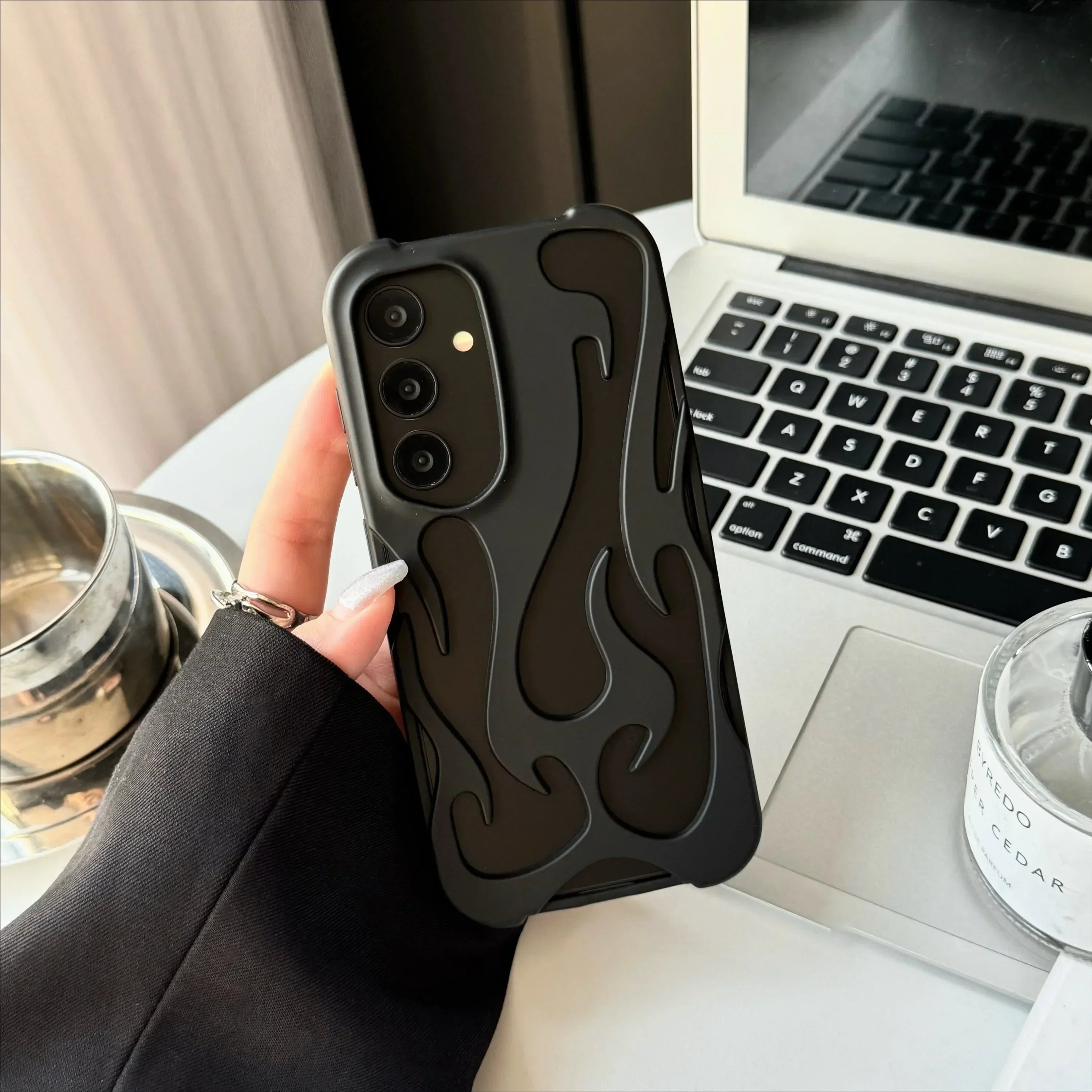 Mobilskal med 3D Eldmönster för Samsung Galaxy 10