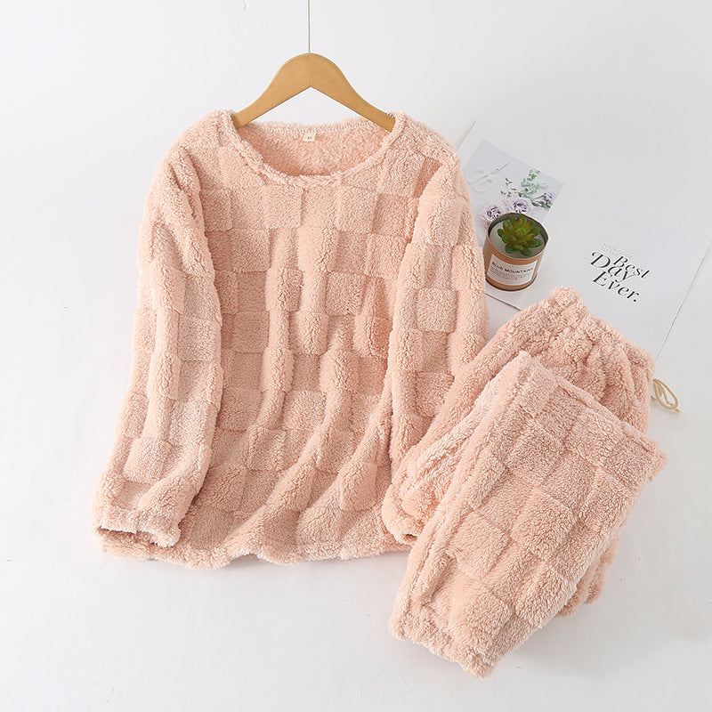 Vinterrutigt pyjamas-set för kvinnor