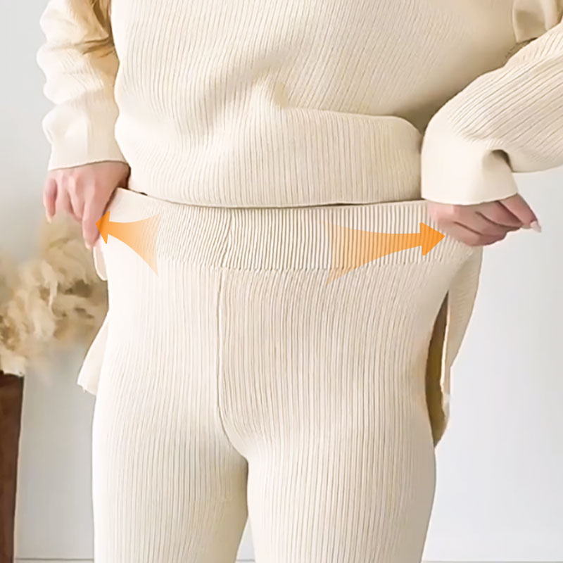 Tvådelat Set Dam med V-ringad Topp och Vida Byxor 2