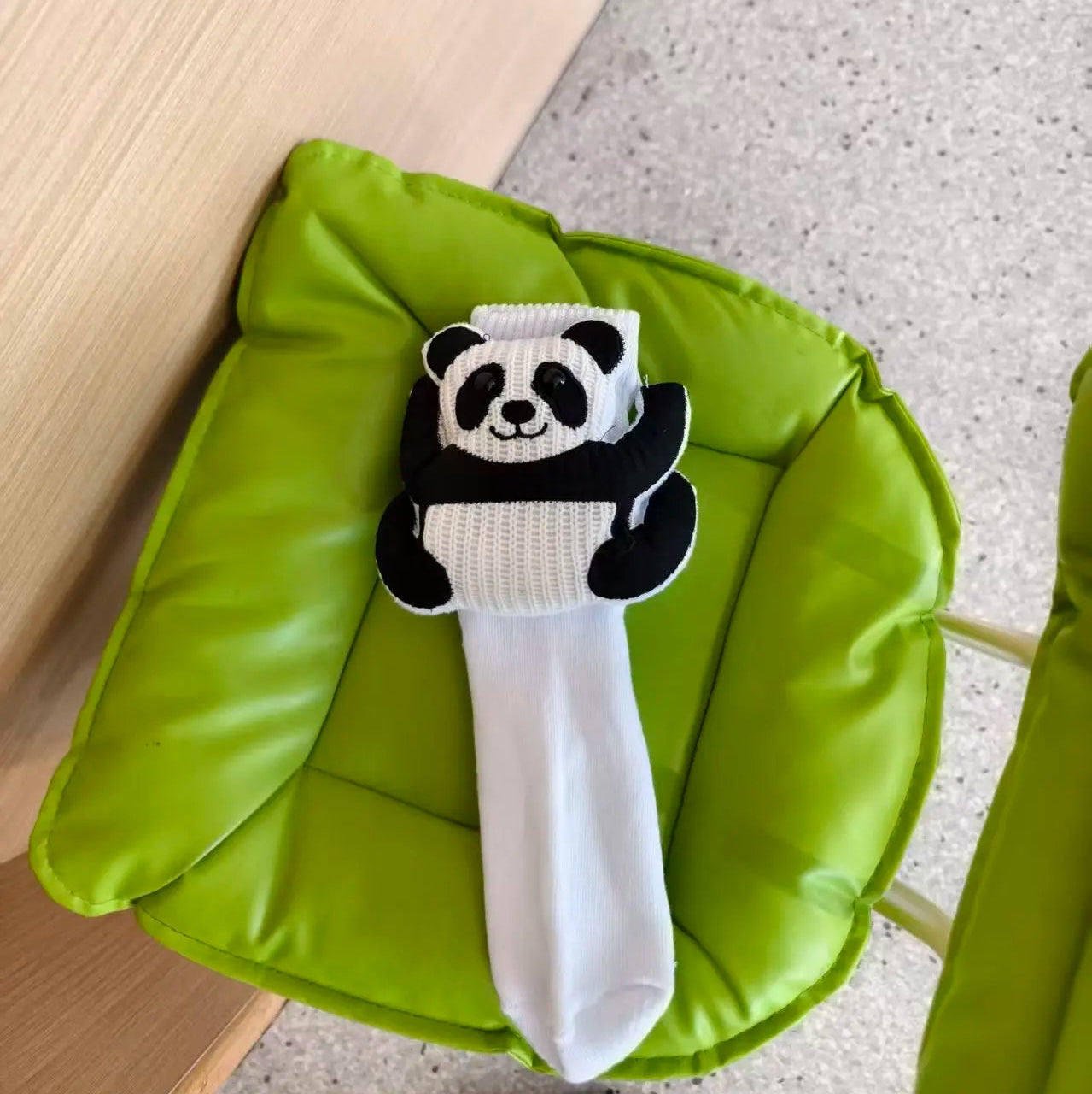 Unisex Husstrumpor med 3D-Djuraccent Fluffiga och Halkfria 11