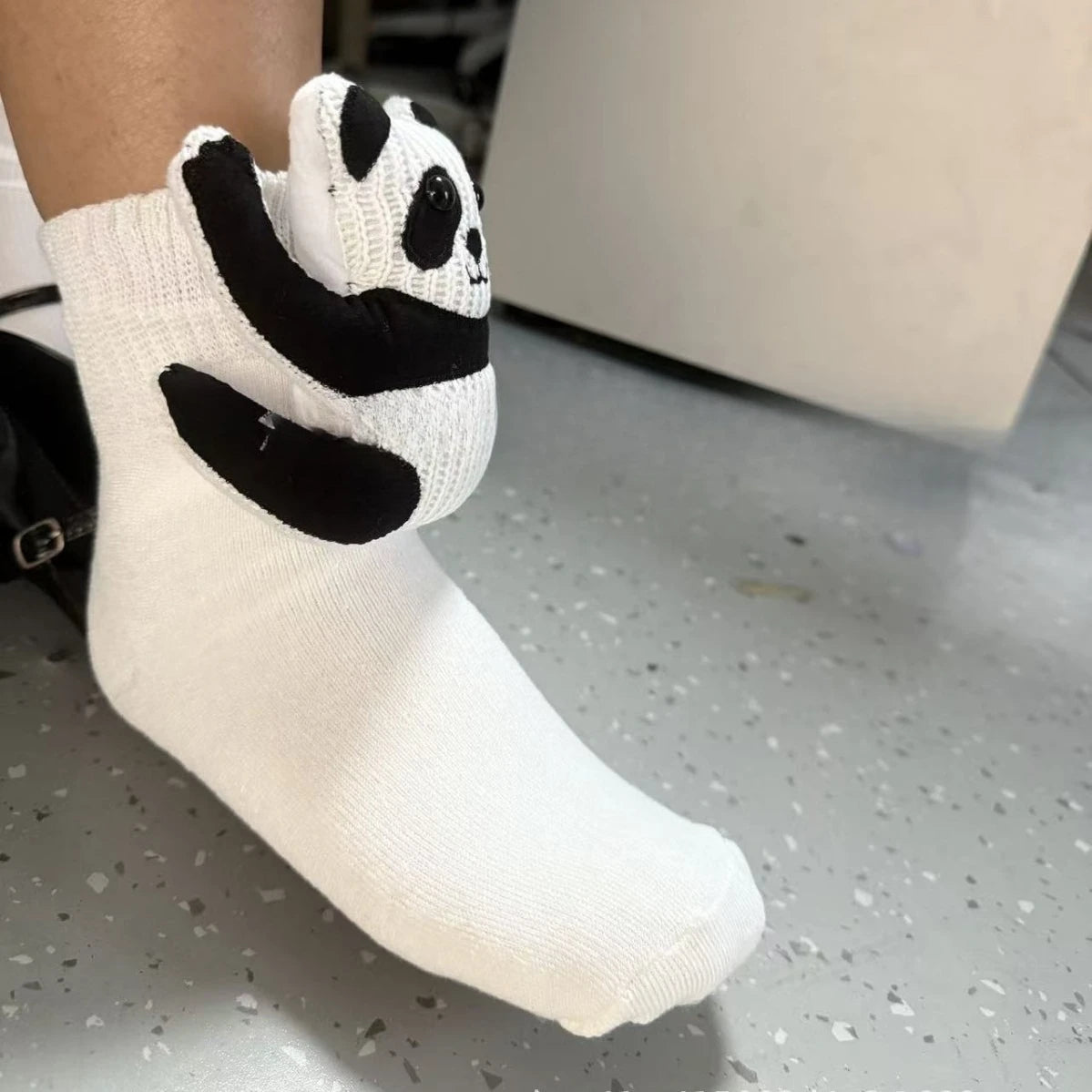 Unisex Husstrumpor med 3D-Djuraccent Fluffiga och Halkfria 8