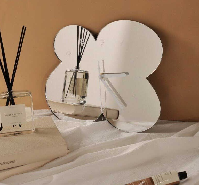 Väggklocka Blomdesign för Heminredning 1