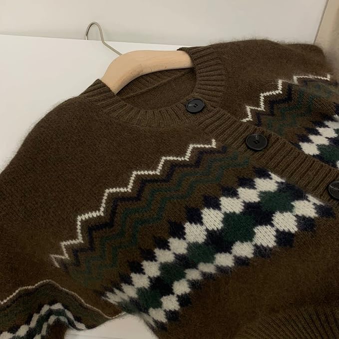 Långärmad stickad cardigan med knappar