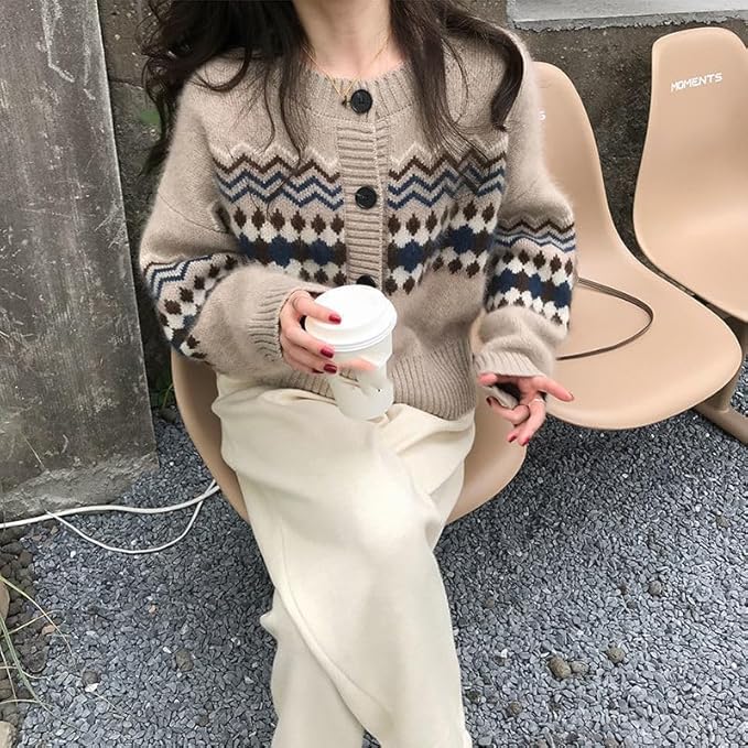 Långärmad stickad cardigan med knappar