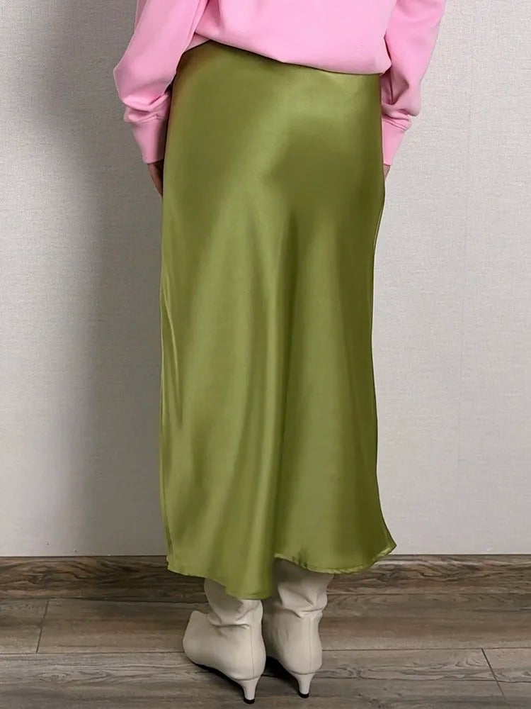 Kontorssilkekjol i A-linje för kvinnor