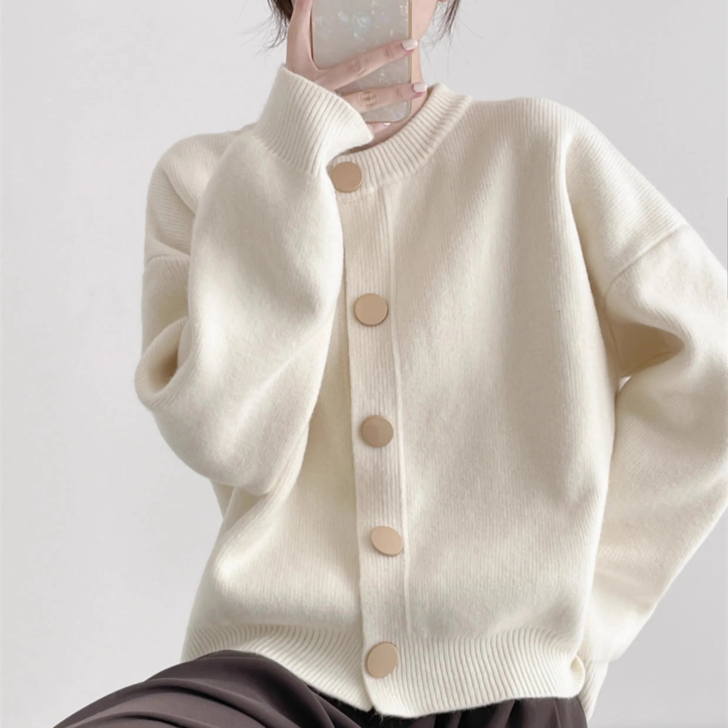 Stickad lös cardigan för kvinnor