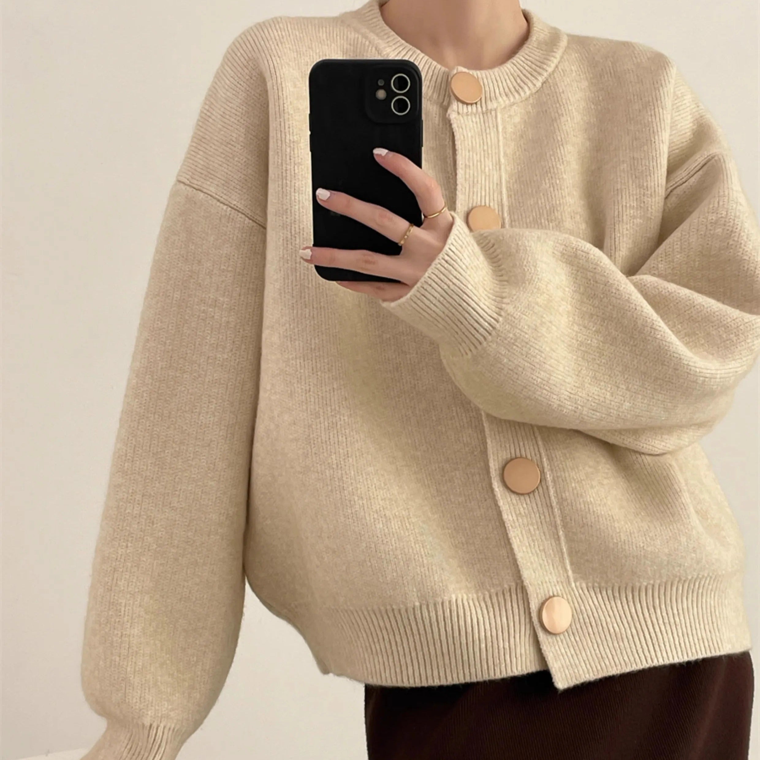 Stickad lös cardigan för kvinnor