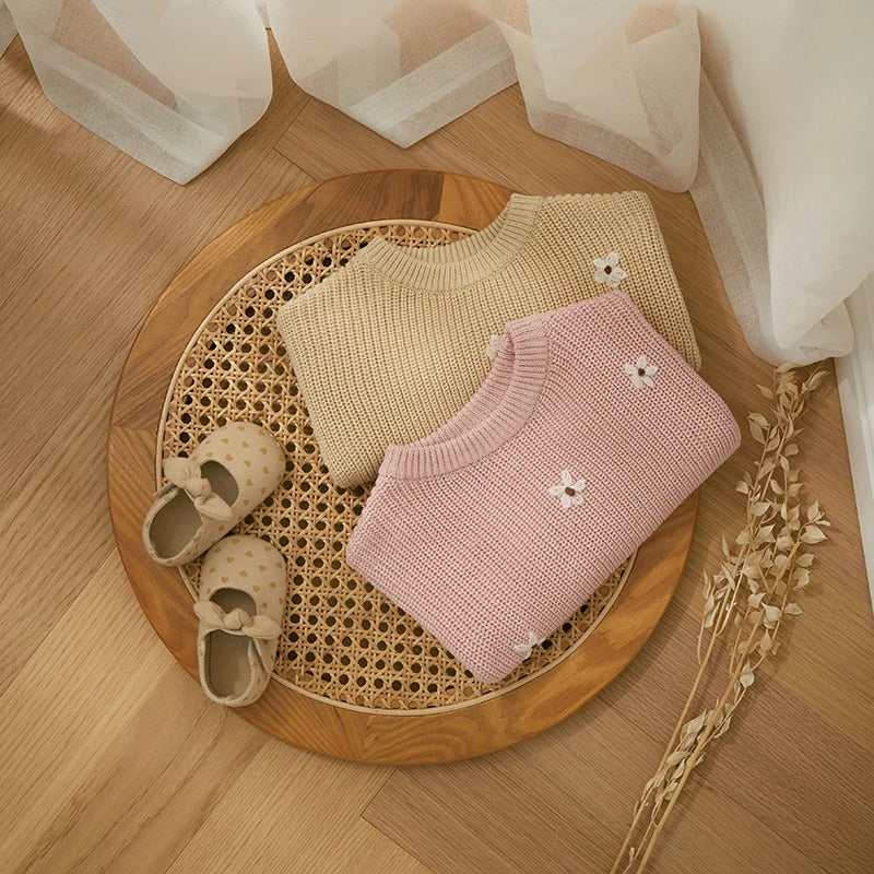 Stickad tröja för barn