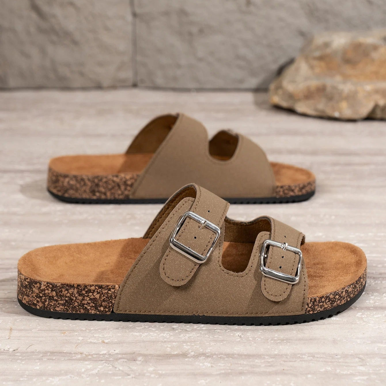 Vattentäta tofflor för herr