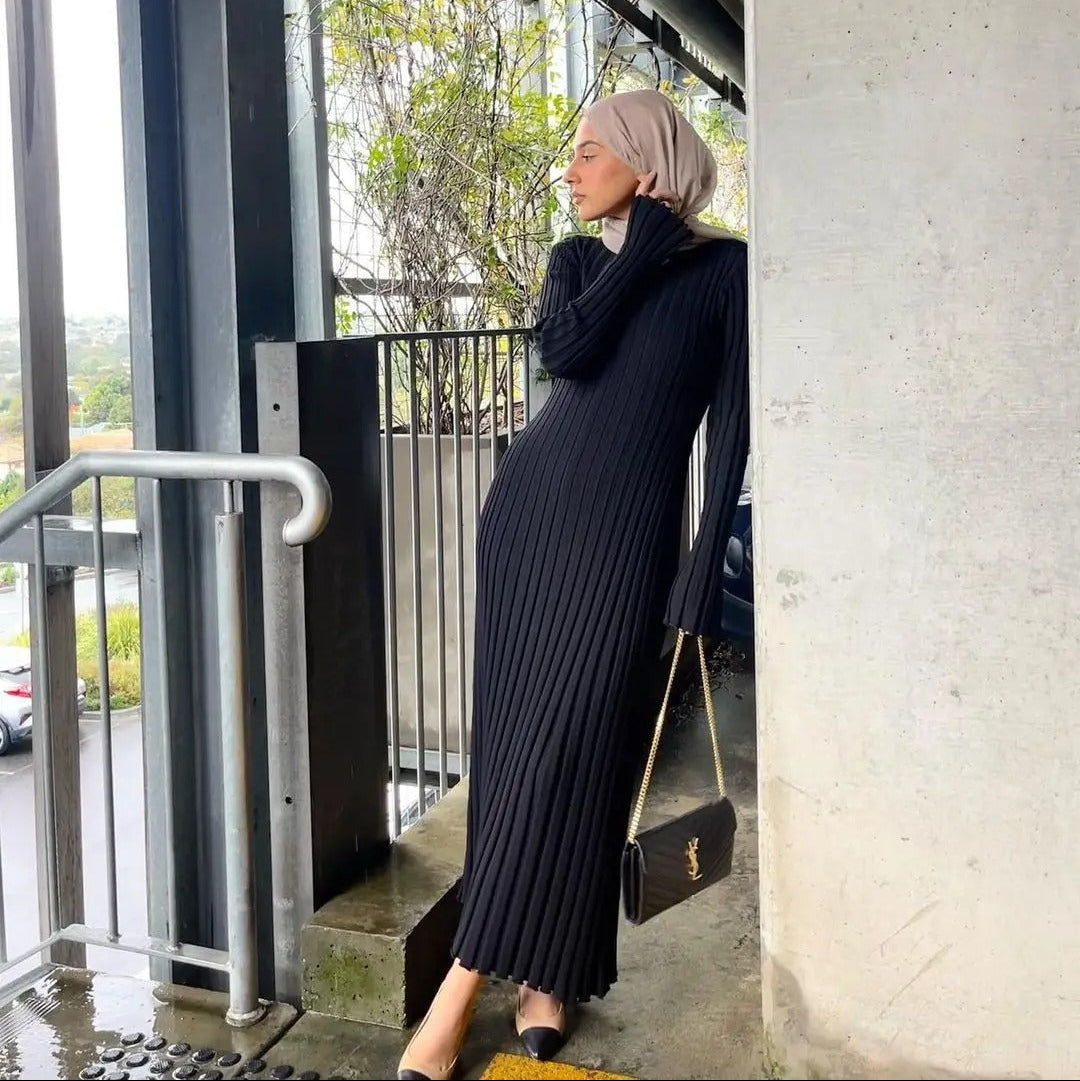 Klassisk lös stickad klänning för kvinnor