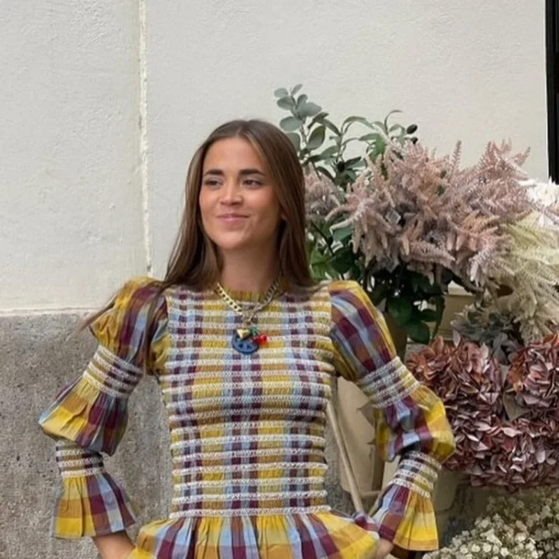 Rutig T-shirt med puffärm för kvinnor