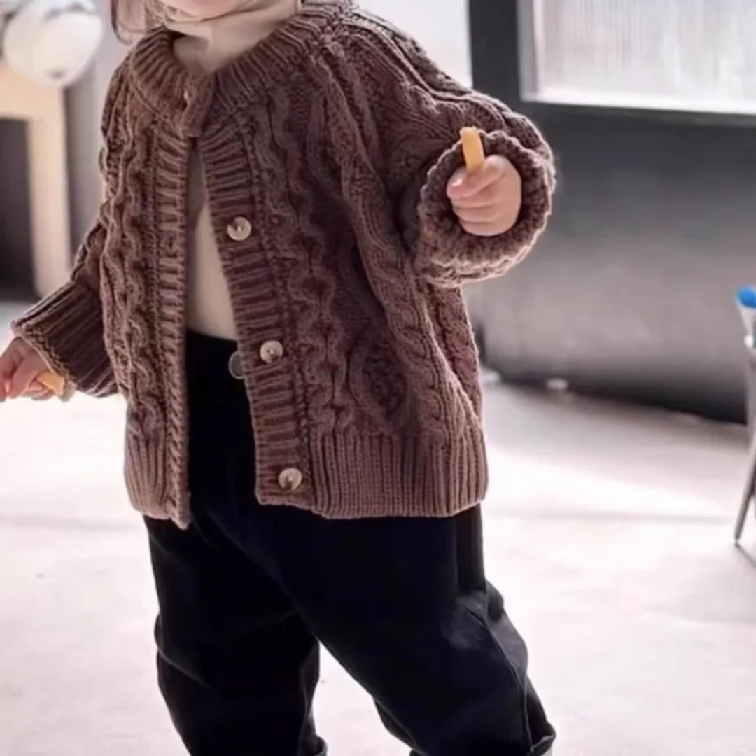 Stickad bomullströja för barn