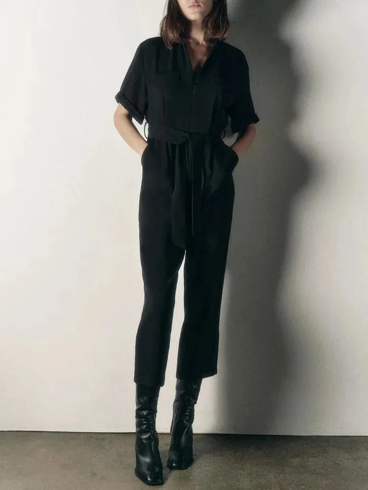 Kortärmad jumpsuit för dammode
