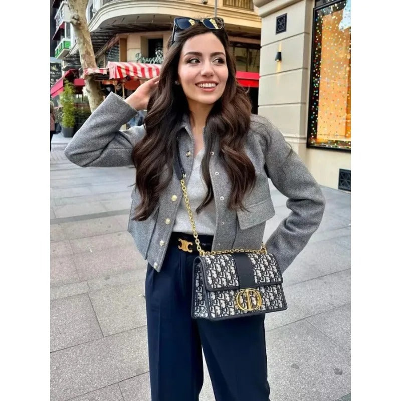 Croppad bomberjacka för kvinnor