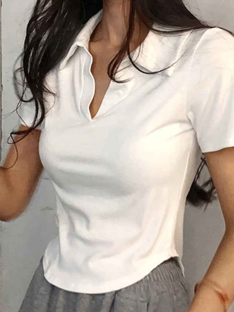 Kortärmad V-ringad topp för kvinnor
