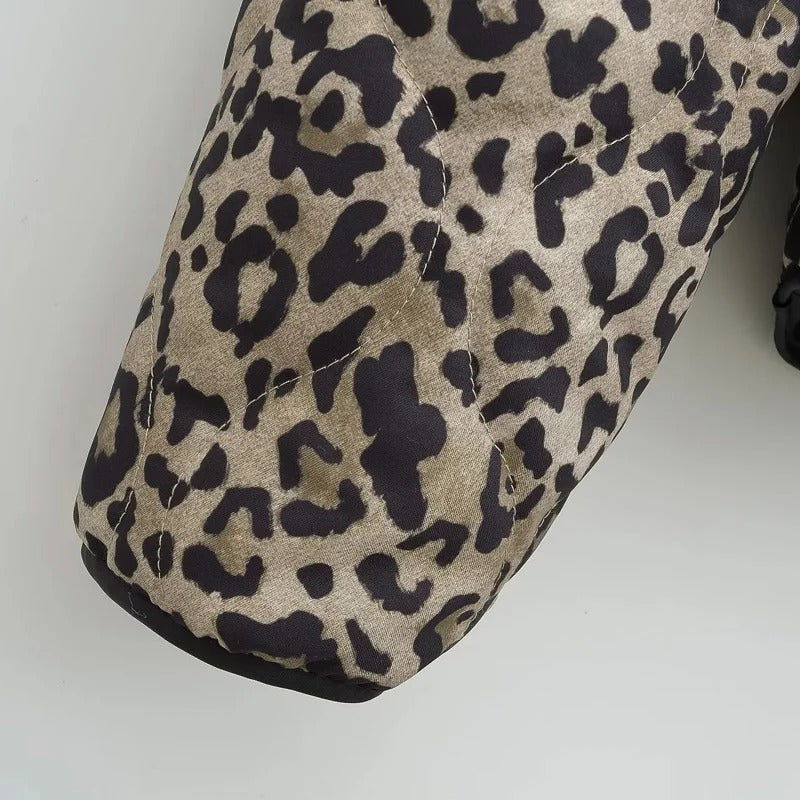 Leopard vadderad jacka för kvinnor