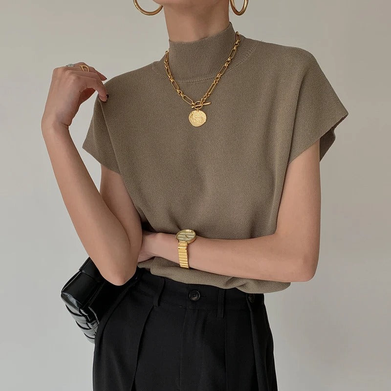 Kortärmad stickad topp med sköldpaddshals för kvinnor