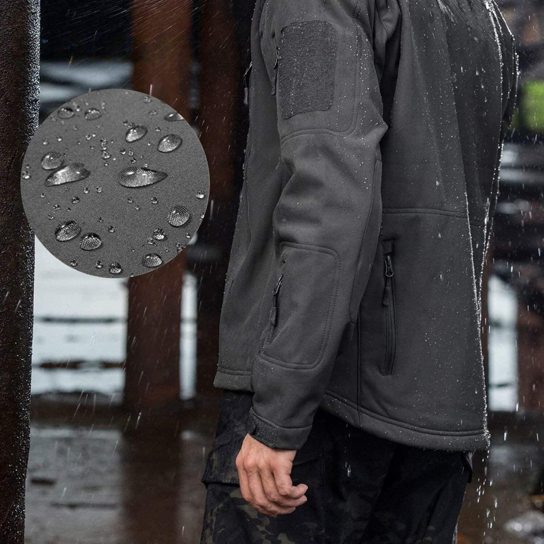 Vattentät taktisk softshelljacka för män