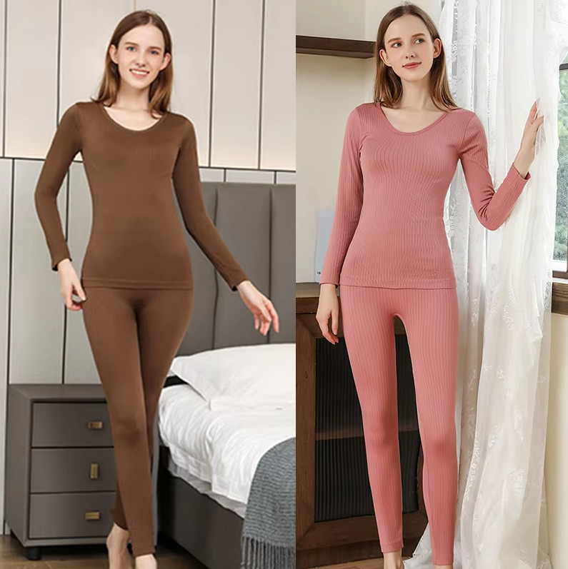 Tunn termisk långärmad topp för kvinnor