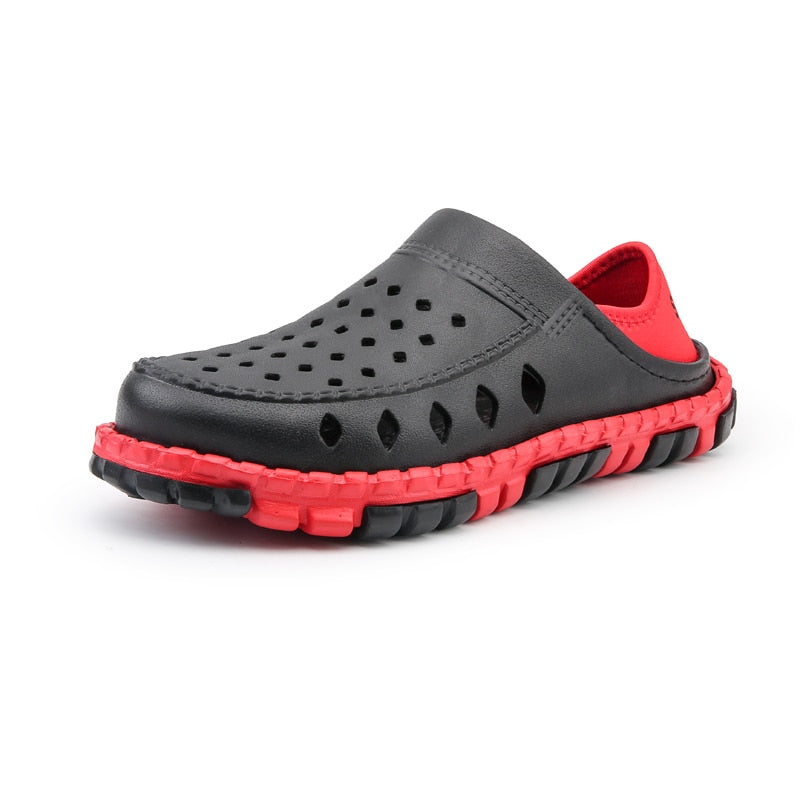 Lättviktiga hål bekväma träskor