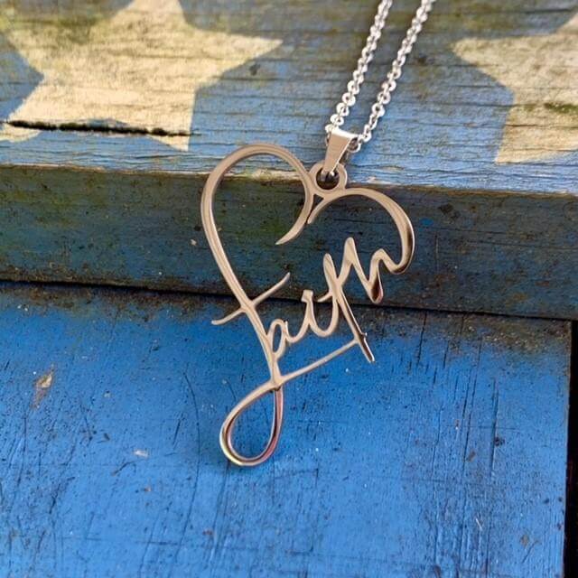 Hjärtat av tro halsband