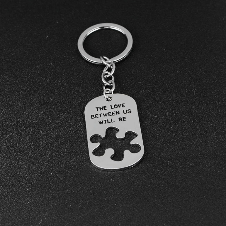 Kärleken mellan oss kommer att vara för evigt och alltid pussel halsband