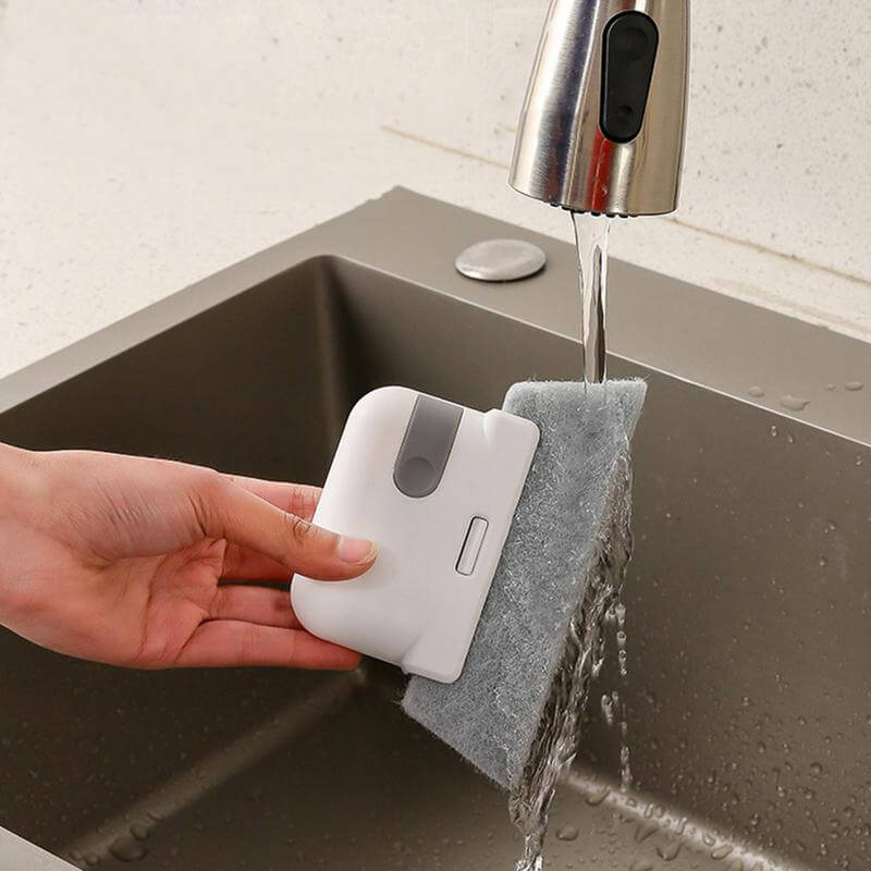 Borste för rengöring av fönsterspår