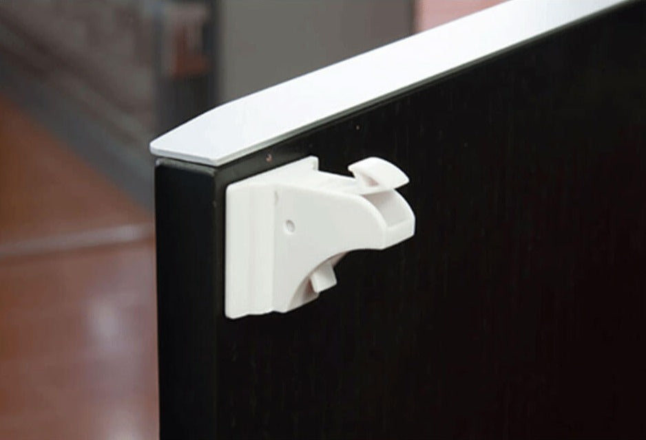 Självhäftande barnsäkert magnetlås