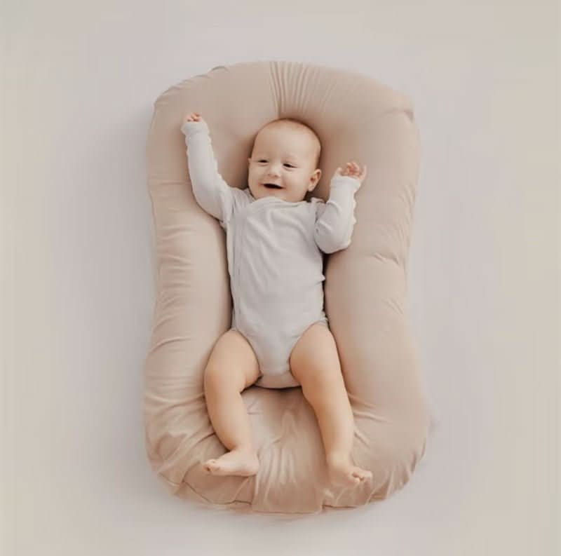 Babykudde för naturligt huvudstöd 0