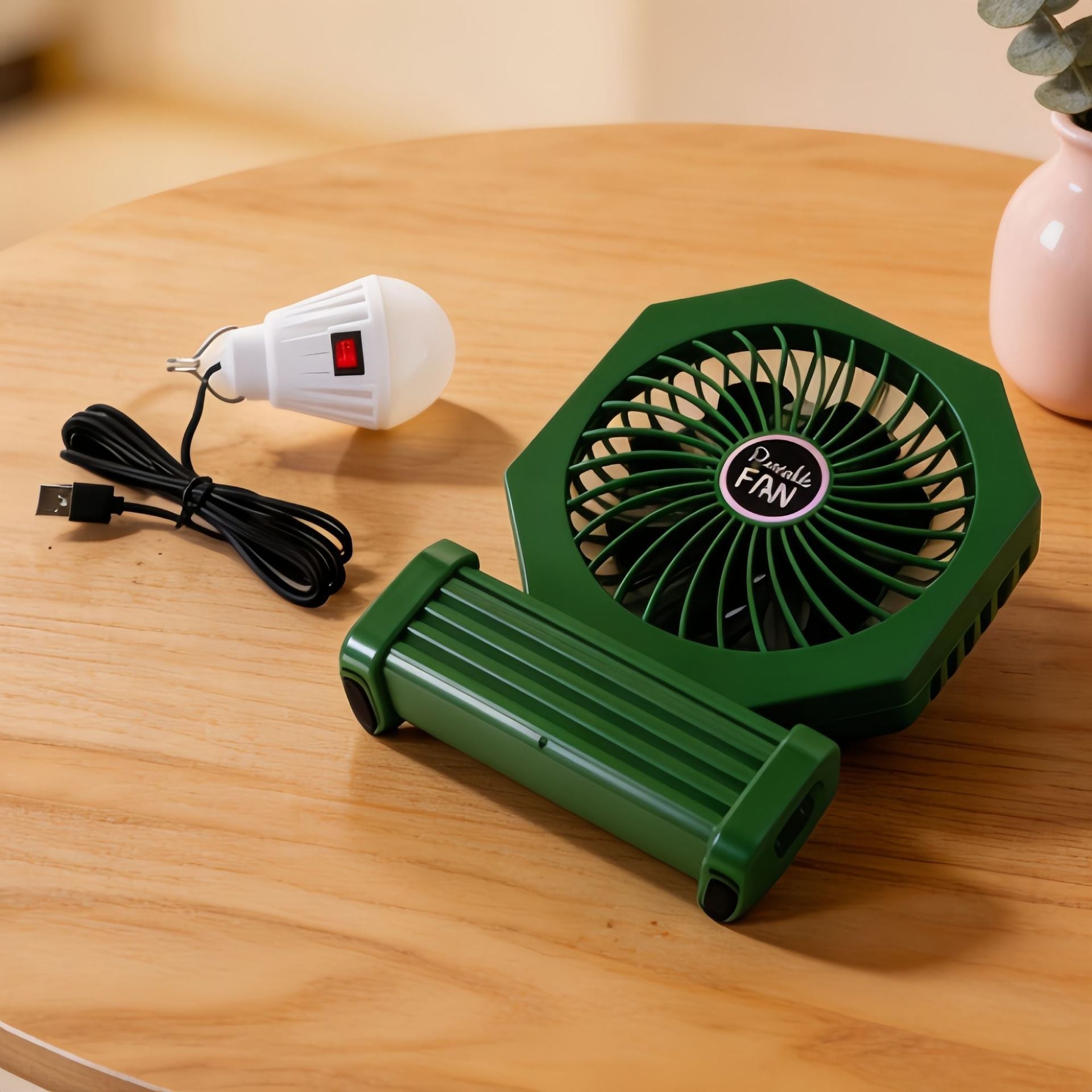 Bärbar Bordsfläkt med Träbas och USB-anslutning 1