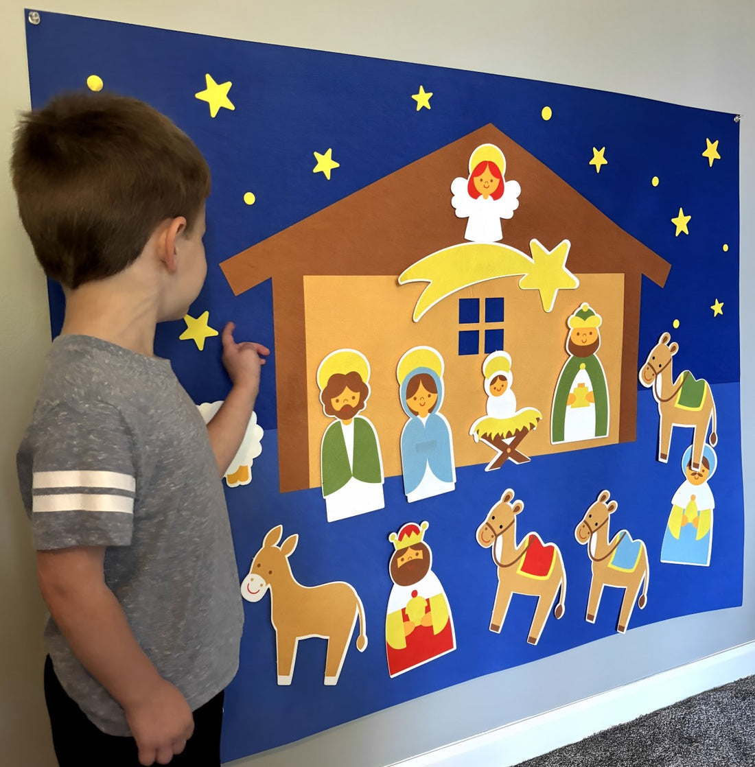 Barns Julkrubba Interaktiv Med Filtfigurer För Kreativ Julberättelse 0