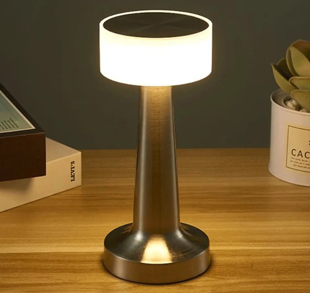 Bordslampa Bärbar LED med Klassisk Design och Dimbara Ljuslägen 0