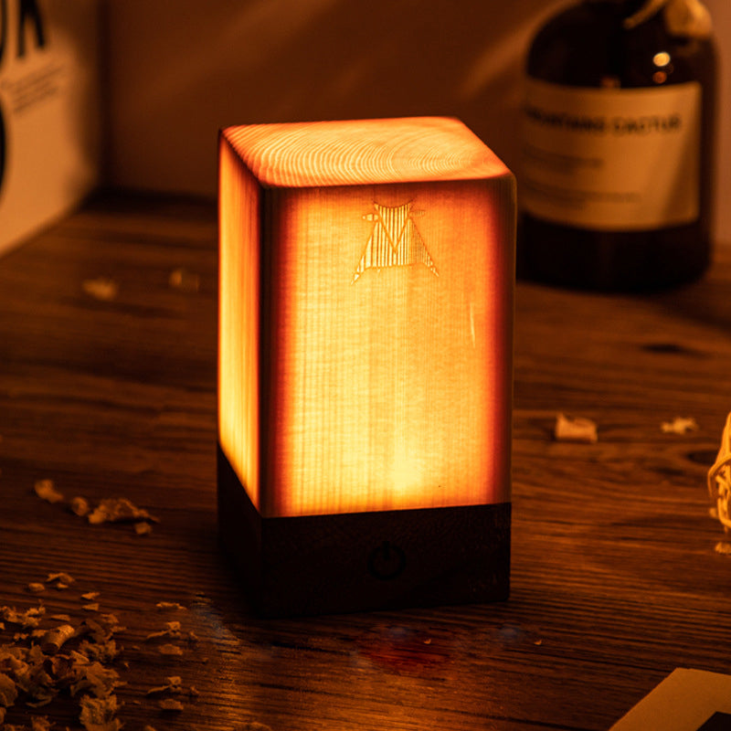 Bordslampa LED med Touchkontroll och Trädesign 13