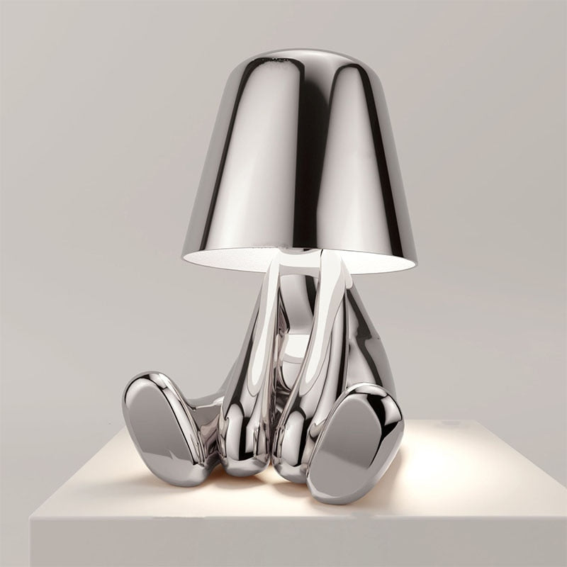 Bordslampa TinyMister med unik design 5