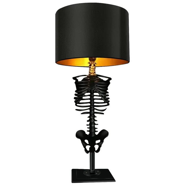 Bordslampa i gotisk stil med skelettdesign 0