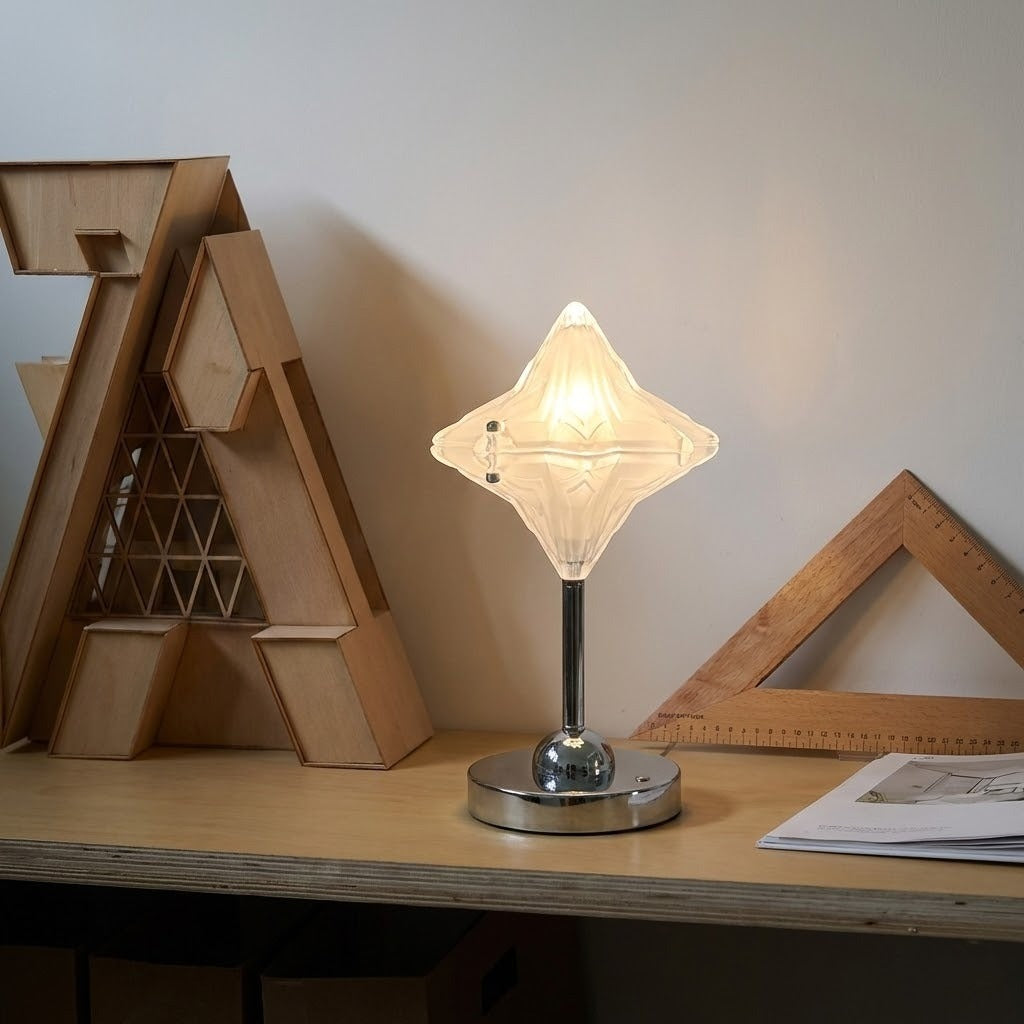 Bordslampa med Stjärninspirerad Design 0