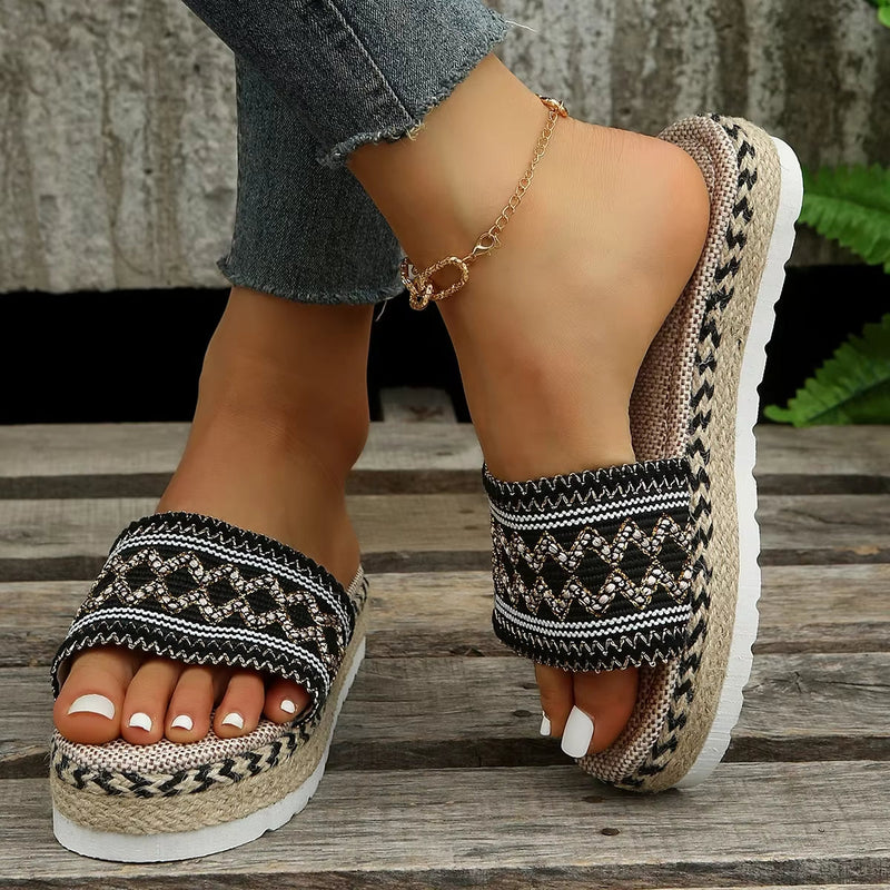 Dam Sandaler med Ergonomisk Design och Woven Detaljer 1